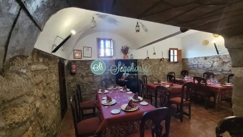Gebäude zum Verkauf in Valencia de Alcántara