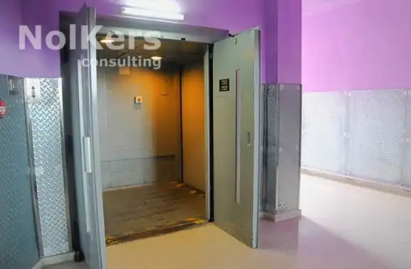 Nave industrial de alquiler en L'Hospitalet de Llobregat con Calefacción y Alarma