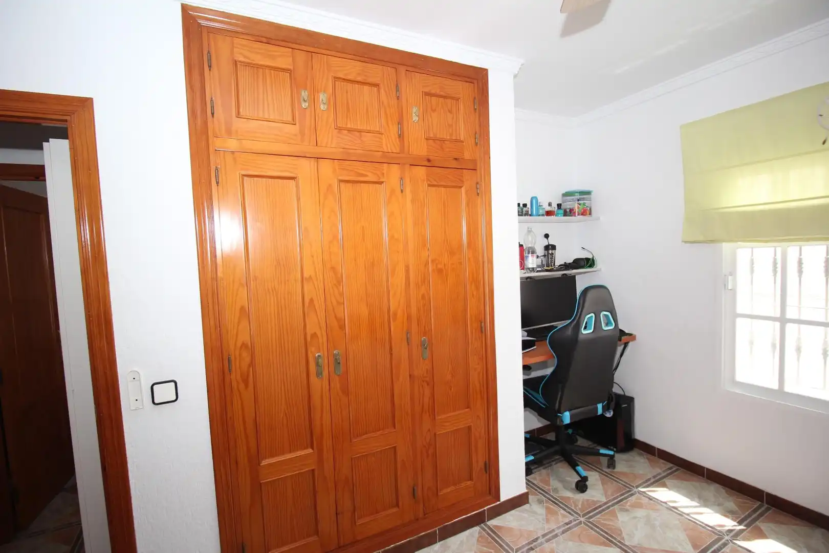 Bedroom of Detached homes for sale in Chiclana de la Frontera