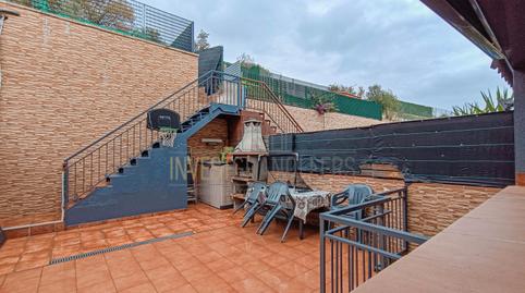 Foto 5 de Casa adosada en venda a Carrer de Josep Escobar, Can Gili, Barcelona