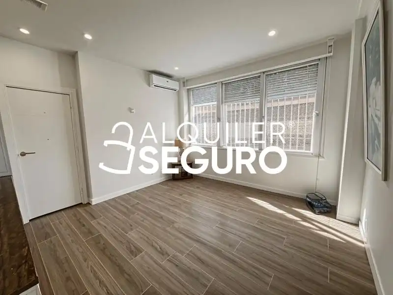 Habitación de Piso de alquiler en Madrid con Aire acondicionado