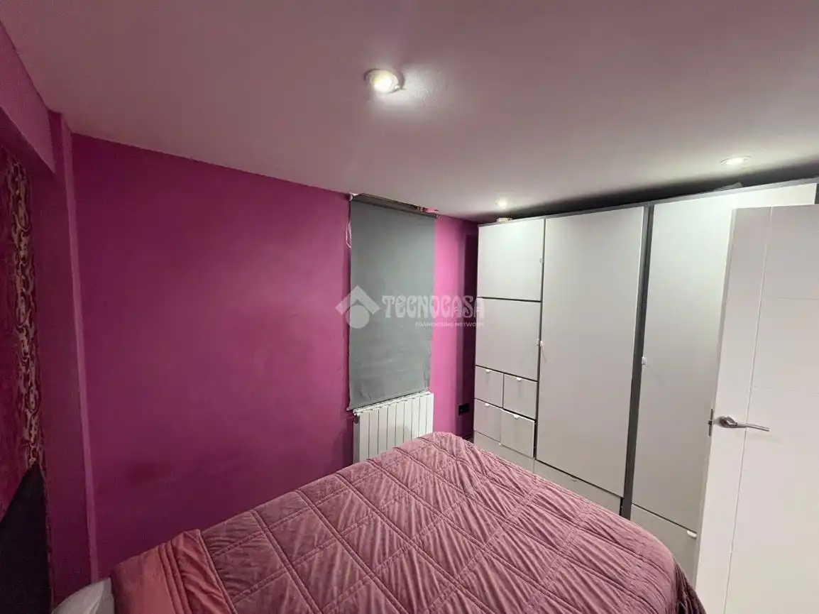 Bedroom of Flat for sale in Bilbao   with Heating