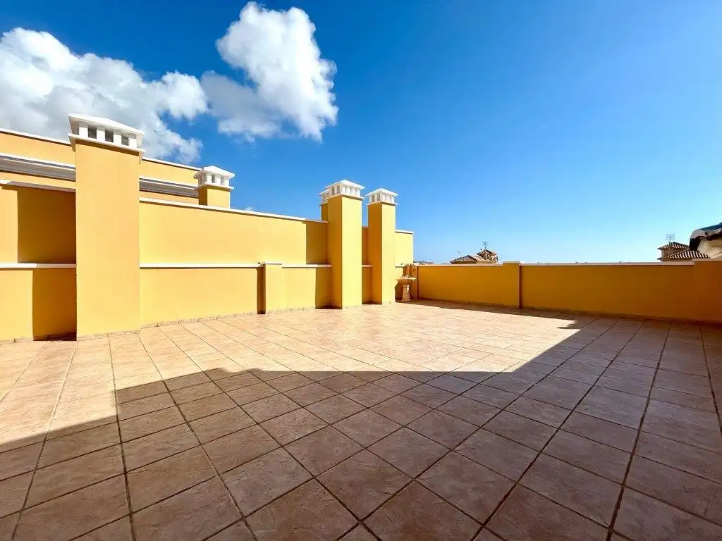 Terrassa de Àtic en venda en Orihuela amb Terrassa, Balcó i Piscina comunitària