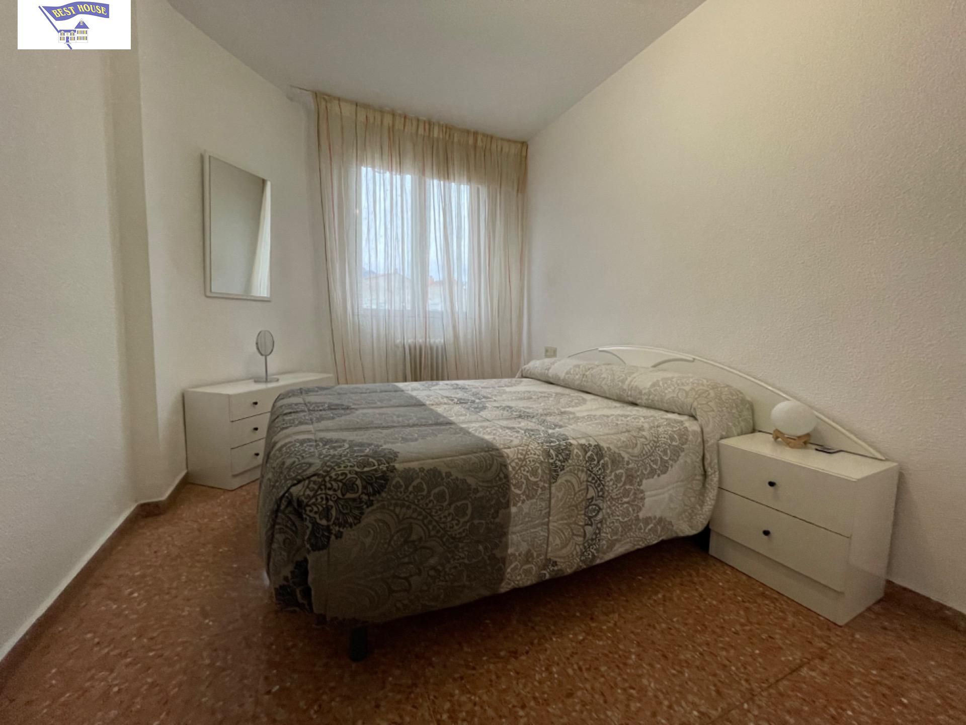 Bedroom of Flat for rent in  Albacete Capital  with Heating, Furnished and Balcony