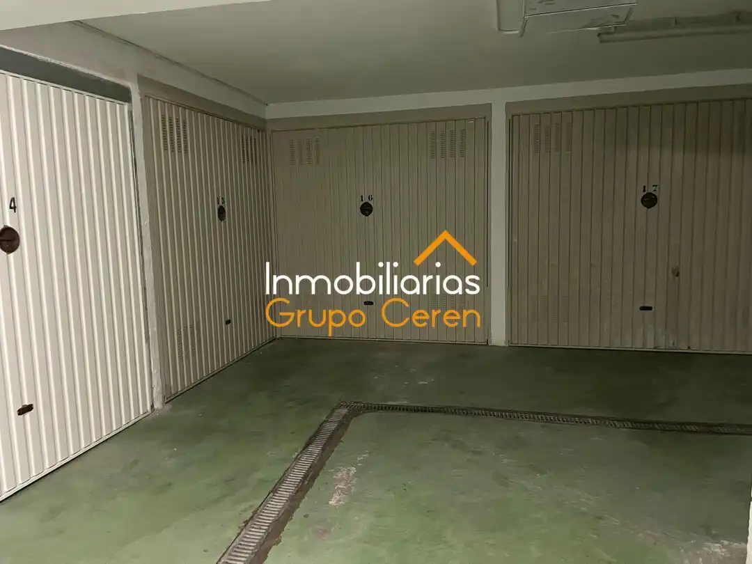 Parking of Duplexes for sale in Ezcaray  with Heating and Furnished