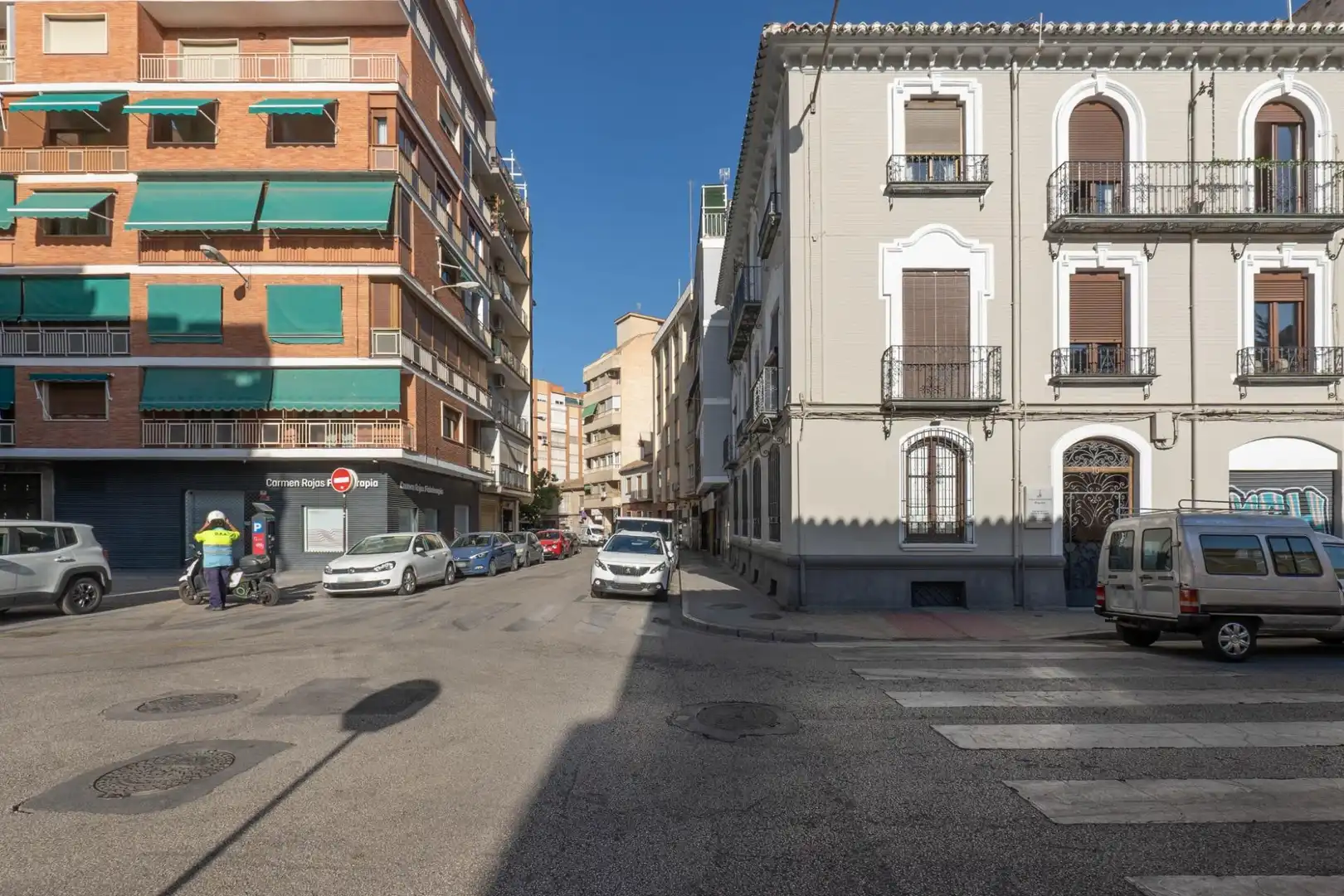 Exterior view of Flat for share in Granada  with Balcony