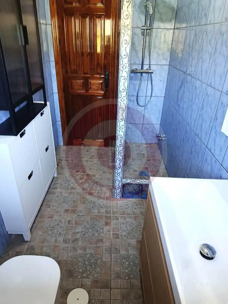 Bathroom of Houses for sale in Viñuela  with Private garden, Terrace and Swimming Pool