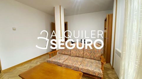Foto 4 de Ático de alquiler en Encarnación Gonzalez, San Diego, Madrid Capital