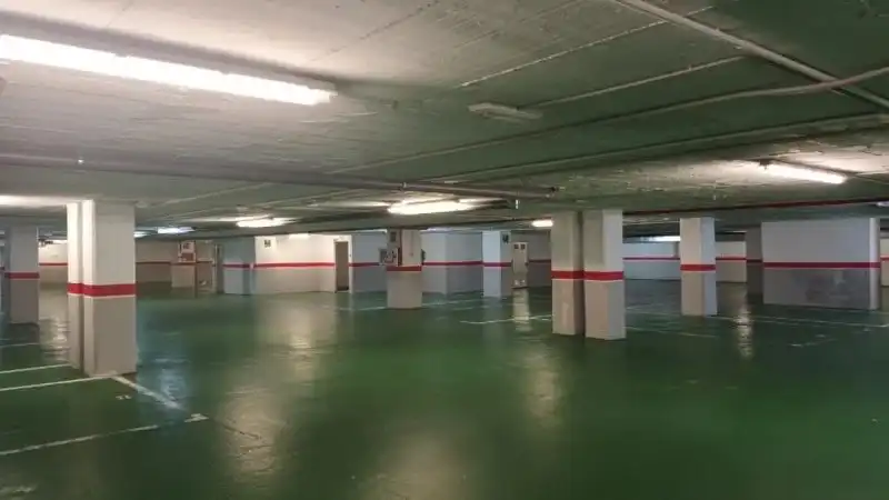 Parking de Oficina en venta en Sanxenxo