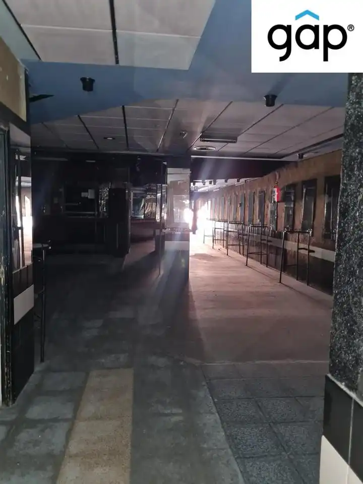Local en venta en San Lorenzo de la Parrilla con Aire acondicionado y Amueblado