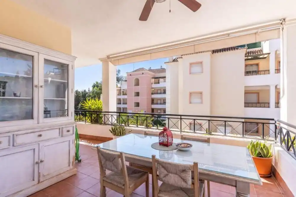 Apartment with pool for sale in Nueva Andalucía, imagen 13