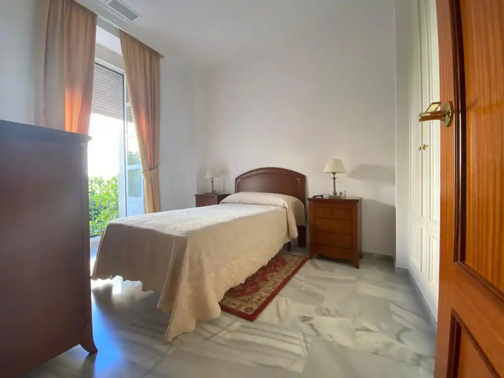 Bedroom of Flat for rent in Jerez de la Frontera