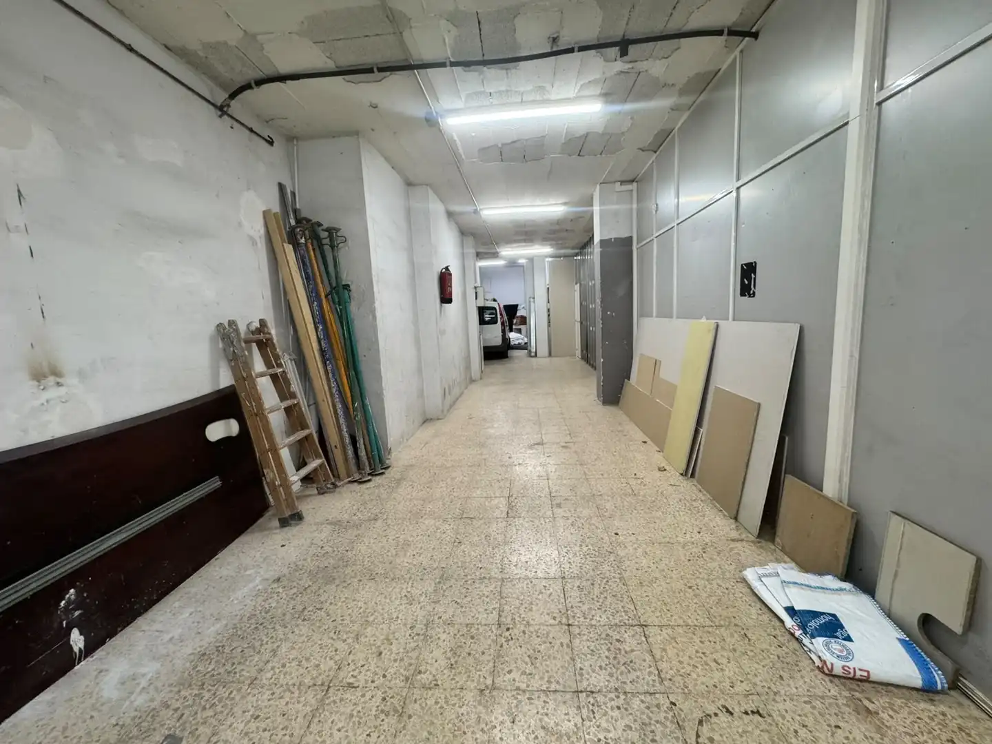 Local comercial en venda a Calle SANTA EULALIA DE, imagen 10