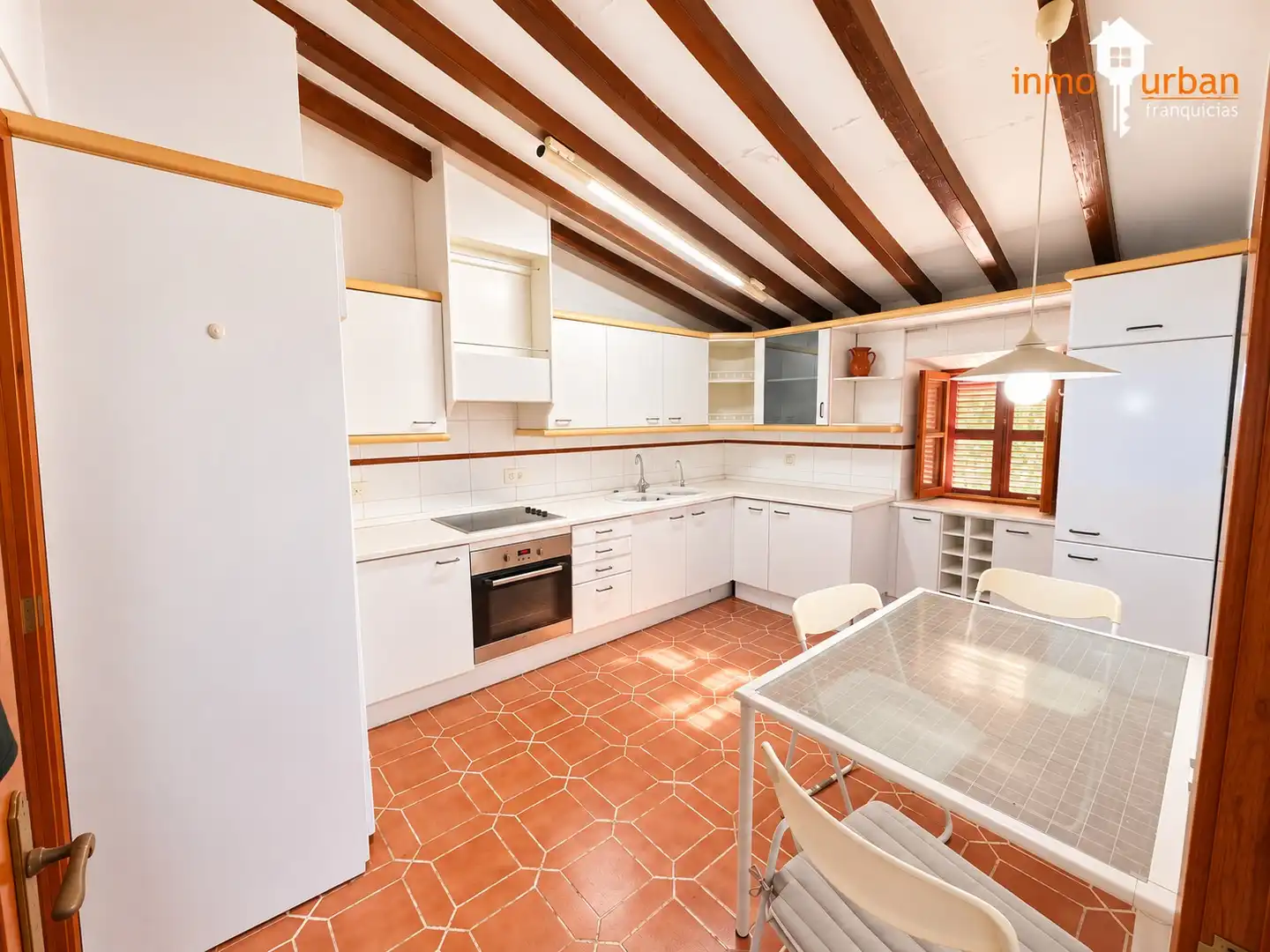 Casa rústica amb jardí en venda a Nord, imagen 3