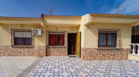 Foto 2 de Casa o xalet en venda a Verano, Zona Carrefour - Urbanizaciones, Torrevieja