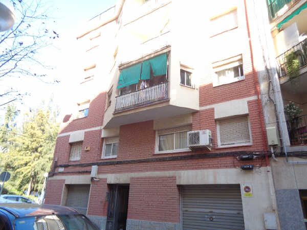 Vista exterior de Pis en venda en L'Hospitalet de Llobregat