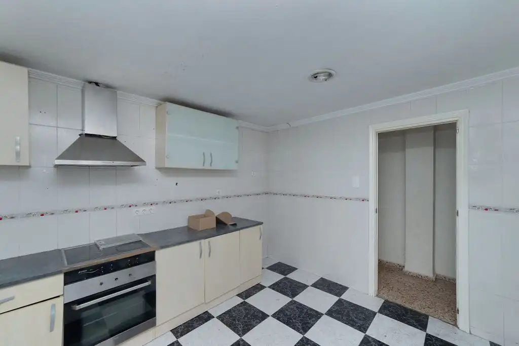 Cocina de Piso en venta en Crevillent, Alicante
