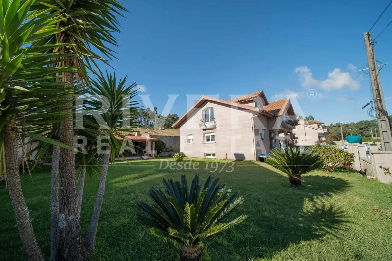 Jardín de Casa o chalet en venta en A Illa de Arousa  con Calefacción