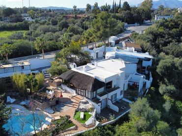 Maison mitoyenne avec piscine à vendre à arrabal sup s