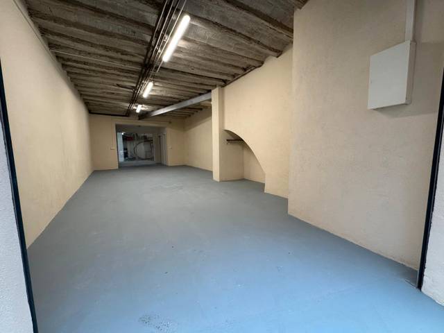 Local comercial en Alquiler en Carrer Sant Joan Baptista en Centre