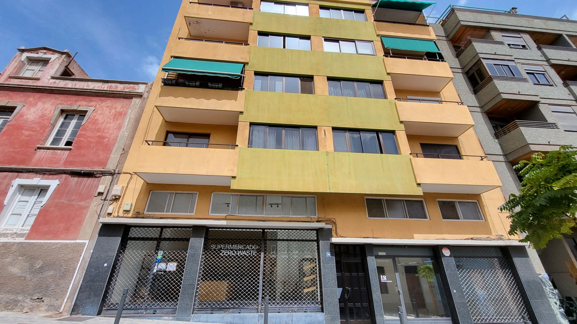 Exterior view of Flat for sale in  Santa Cruz de Tenerife Capital  with Balcony