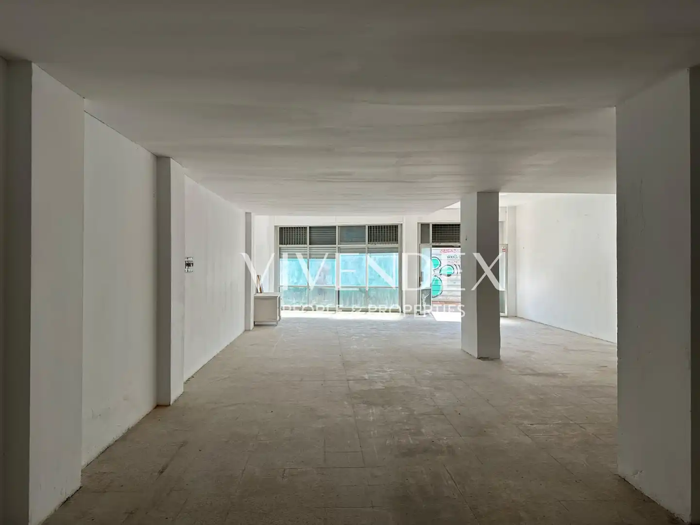 Local en venta en Barcelona