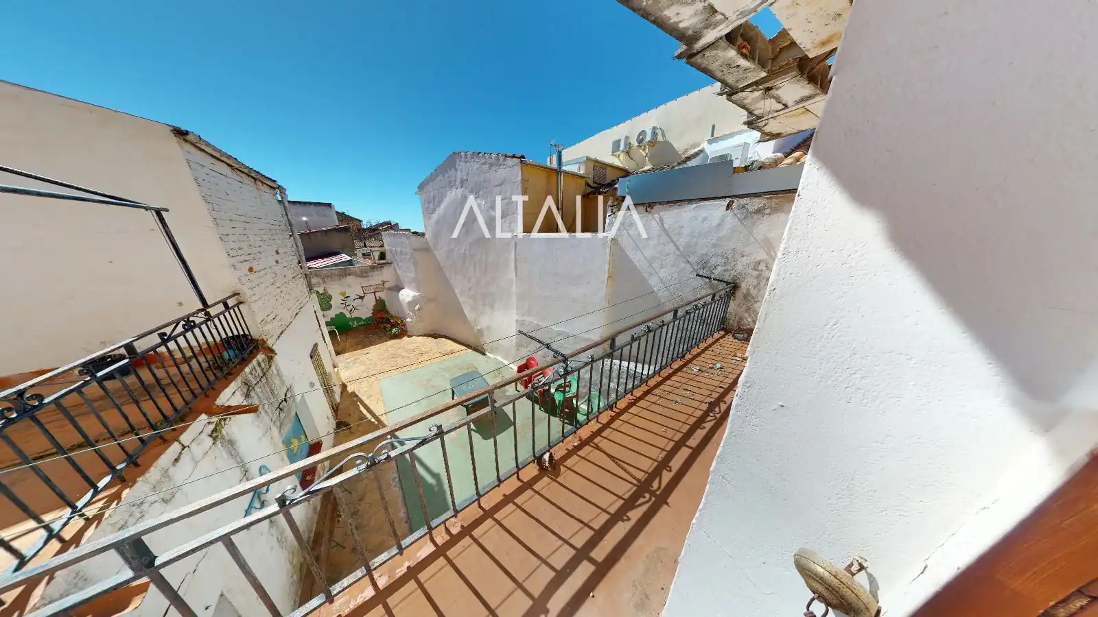 Exterior view of Houses for sale in Belmonte  with Terrace, Storage room and Furnished