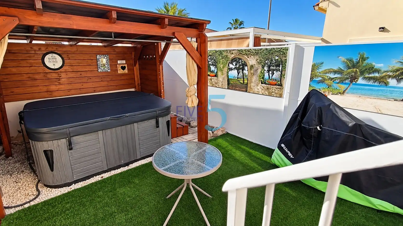 Terrassa de Casa o xalet en venda en Benimar