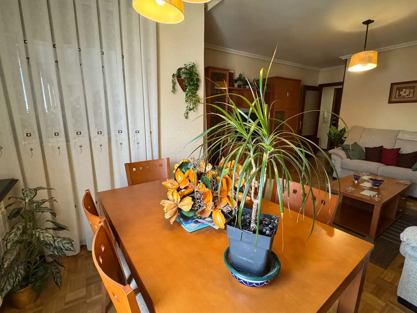 Comedor de Piso en venta en Benavente con Calefacción y Amueblado