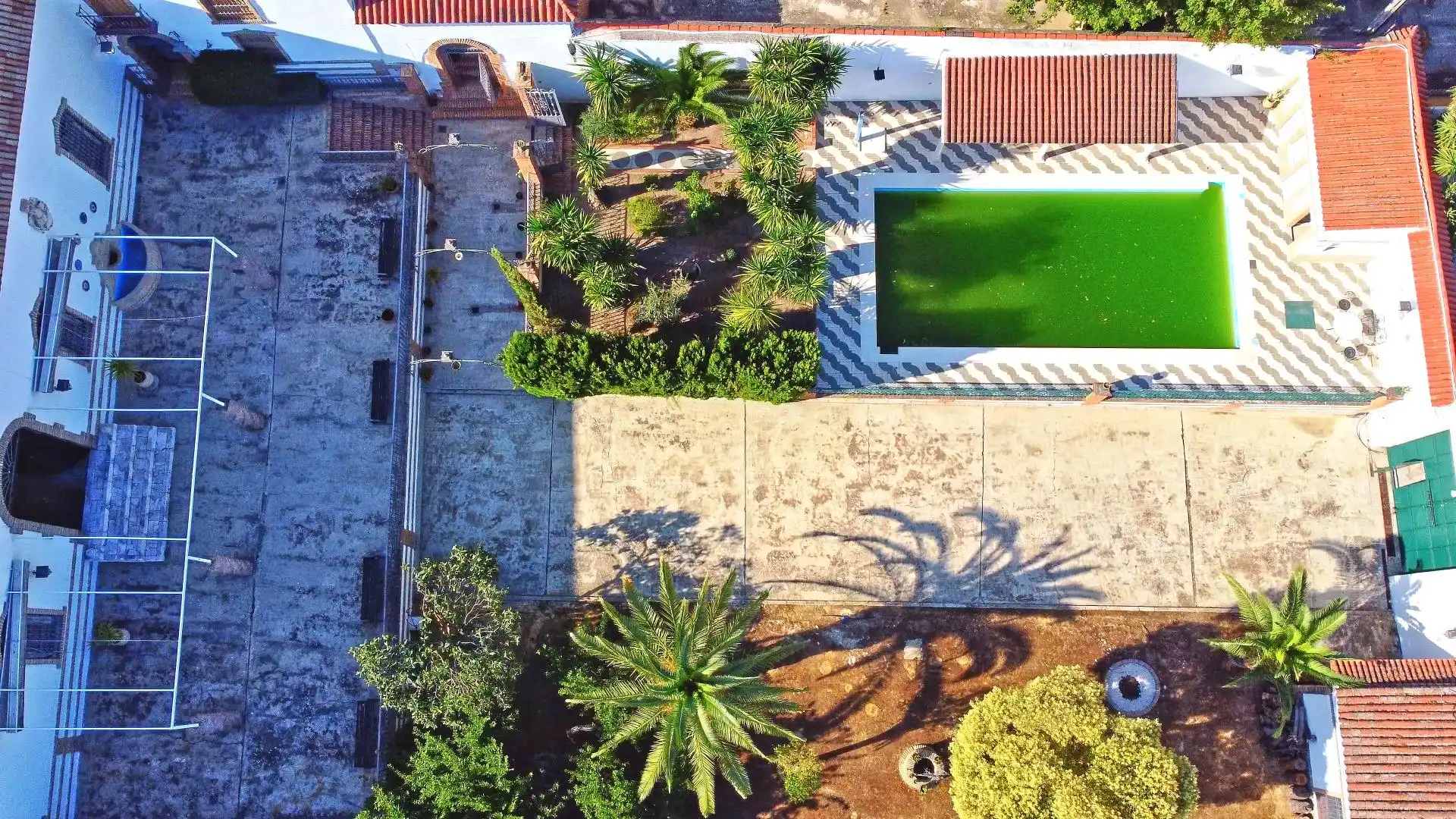 Jardín de Nave industrial en venta en Aguilar de la Frontera
