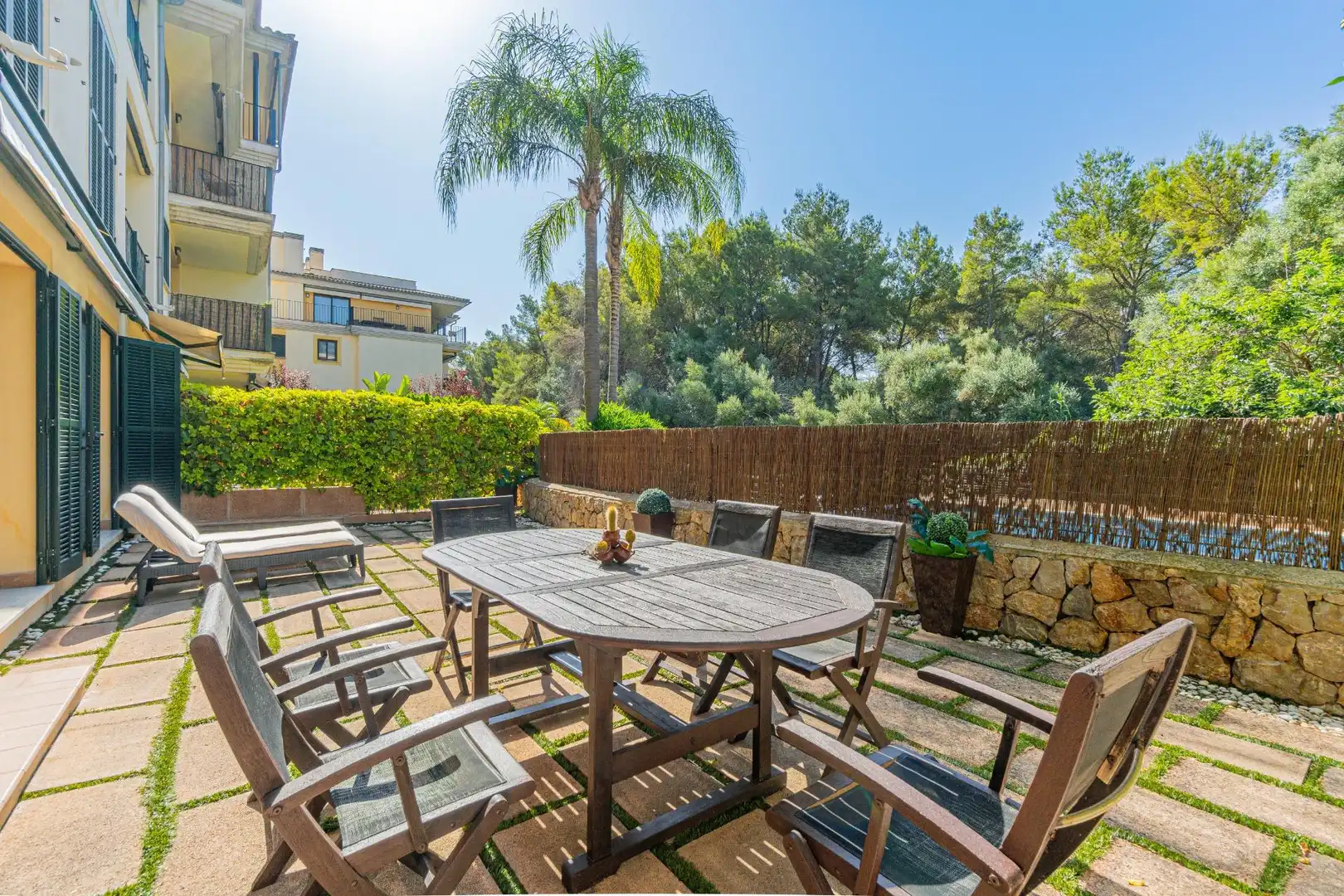 Terrasse von Erdgeschoss zum Verkauf in  Palma de Mallorca mit Klimaanlage, Heizung und Privatgarten
