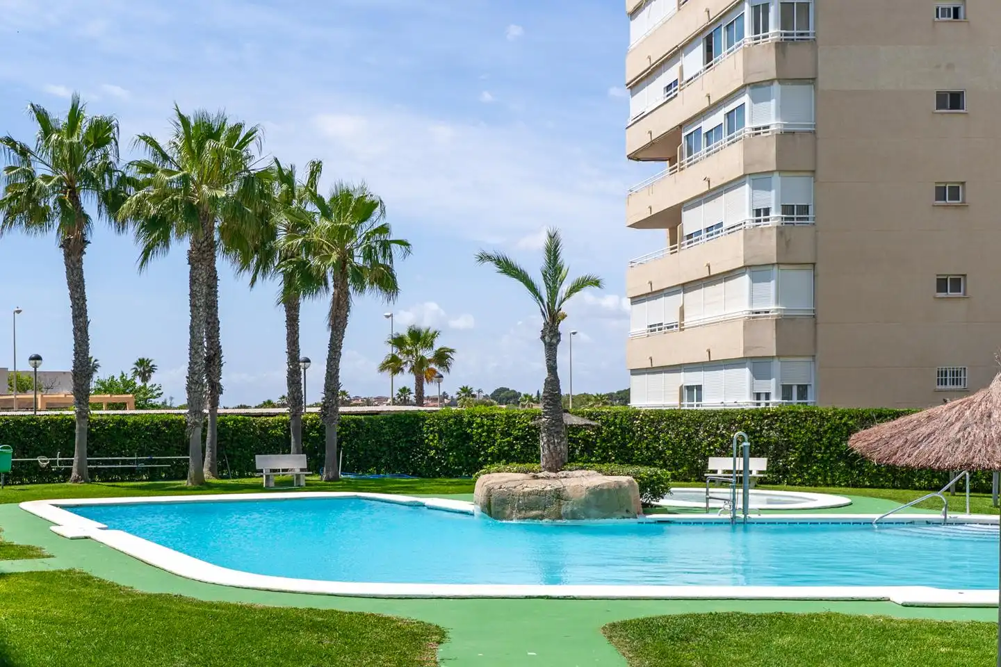 Piscina de Planta baixa en venda en Alicante / Alacant amb Aire condicionat, Terrassa i Piscina