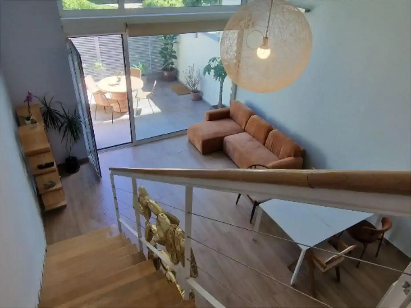 Sala d'estar de Loft de lloguer en  Madrid Capital amb Aire condicionat