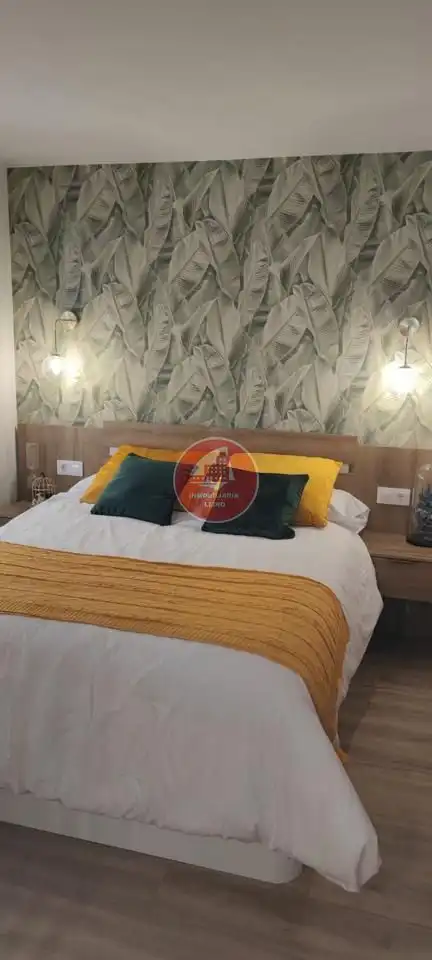 Wohnung zur Miete in Rúa De Monteleón, Campo da Torre - Mollabao