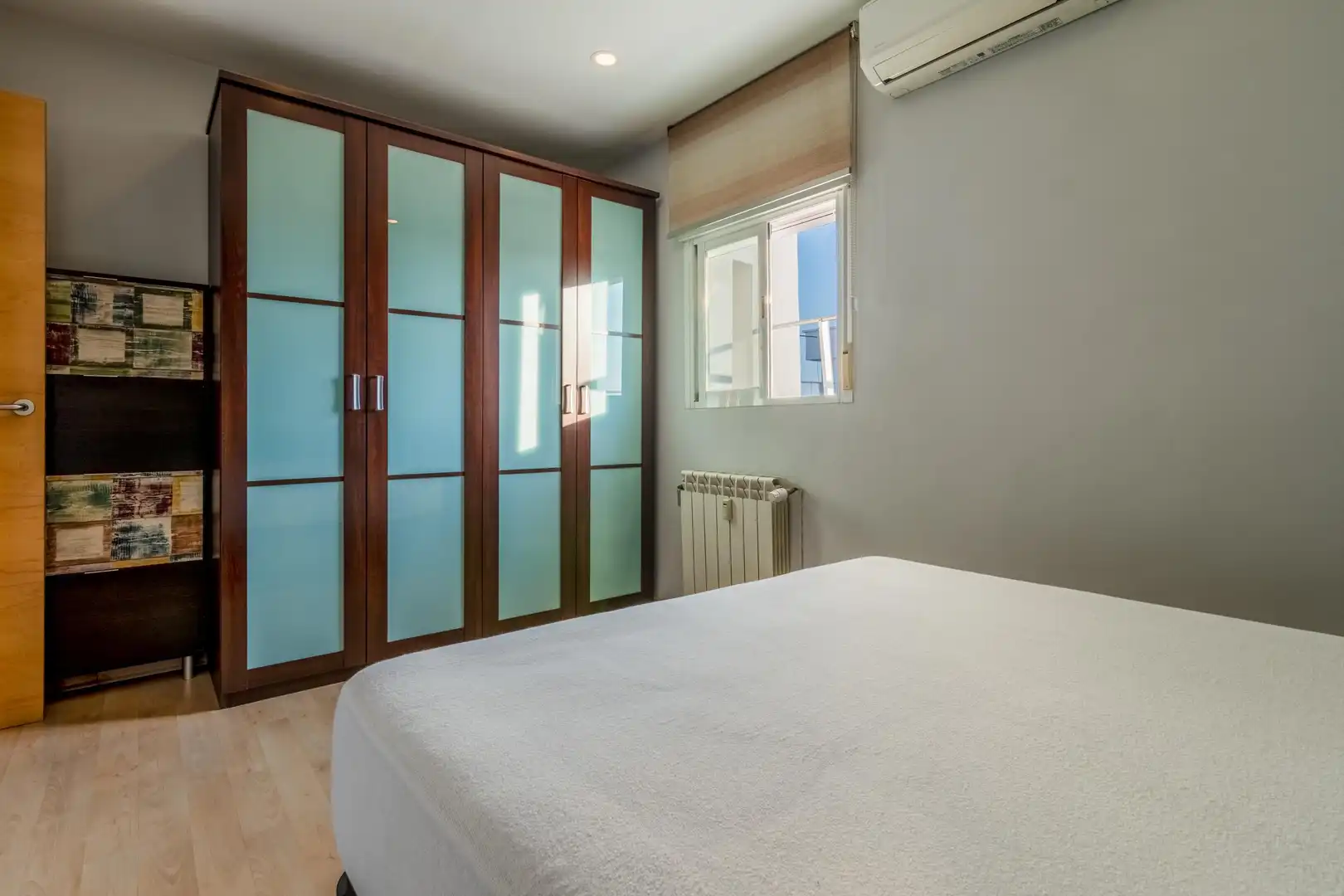 Habitación de Apartamento en venta en Alcorcón con Aire acondicionado, Calefacción y Jardín privado