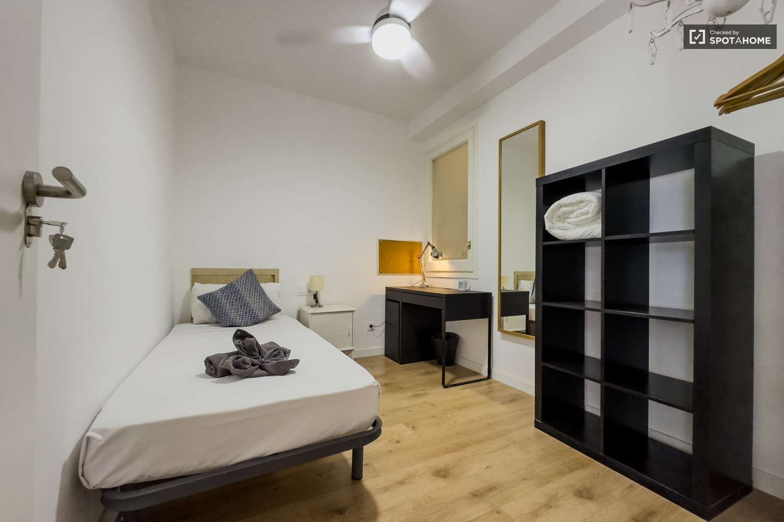 Flat to share in Vallcarca i els Penitents