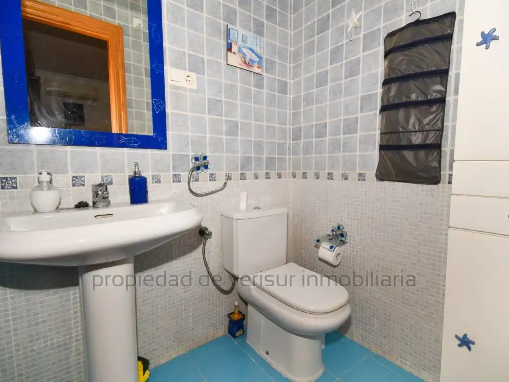 Badezimmer von Maisonette zur Miete in Águilas mit Klimaanlage, Möbliert und Ofen