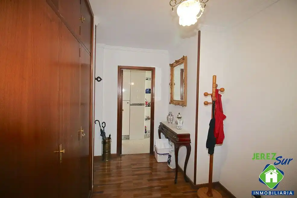 Flat for sale in Jerez de la Frontera  with Air Conditioner, Heating and Terrace