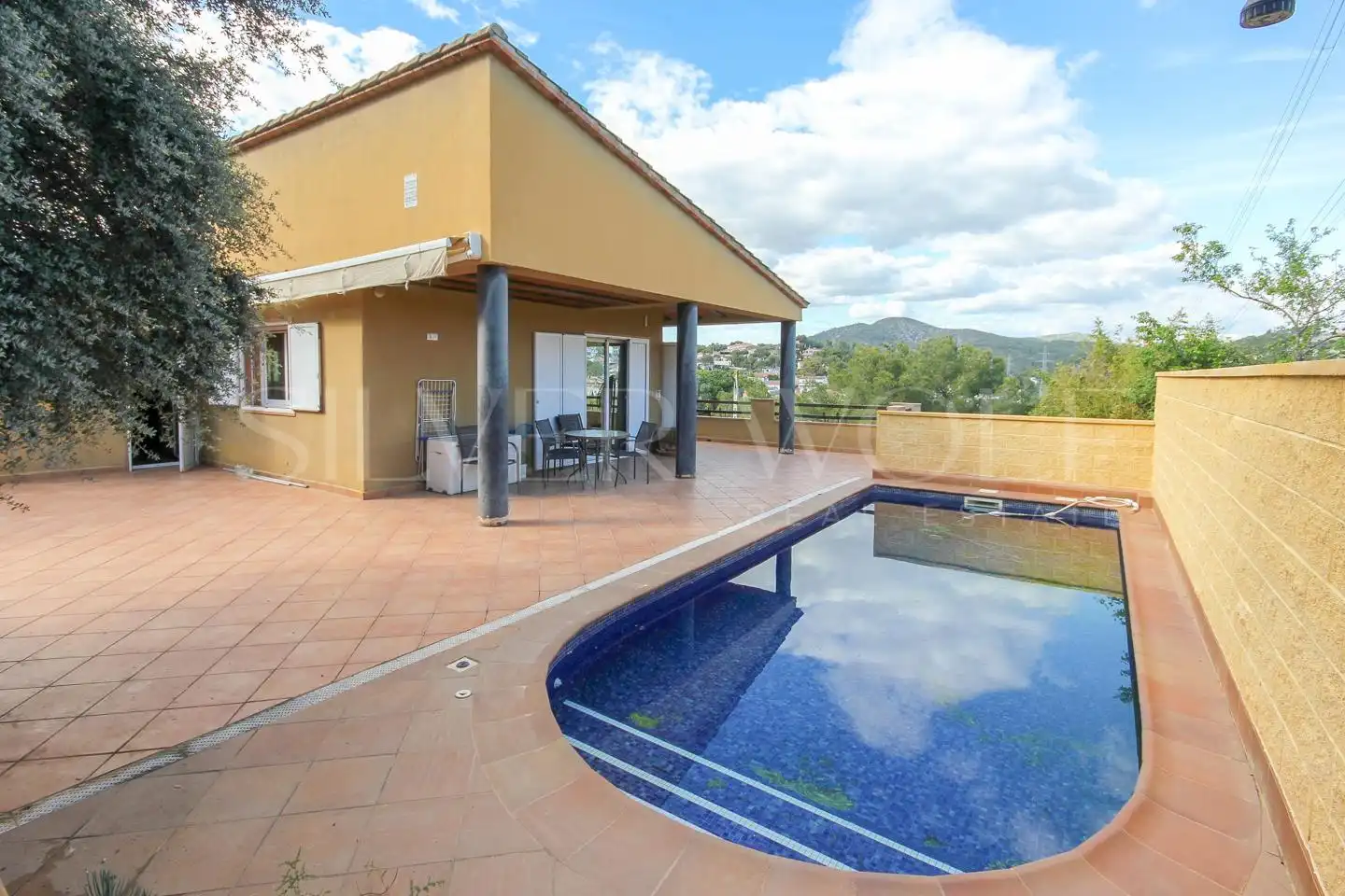 Piscina de Casa o chalet en venta en Cubelles con Calefacción, Jardín privado y Terraza