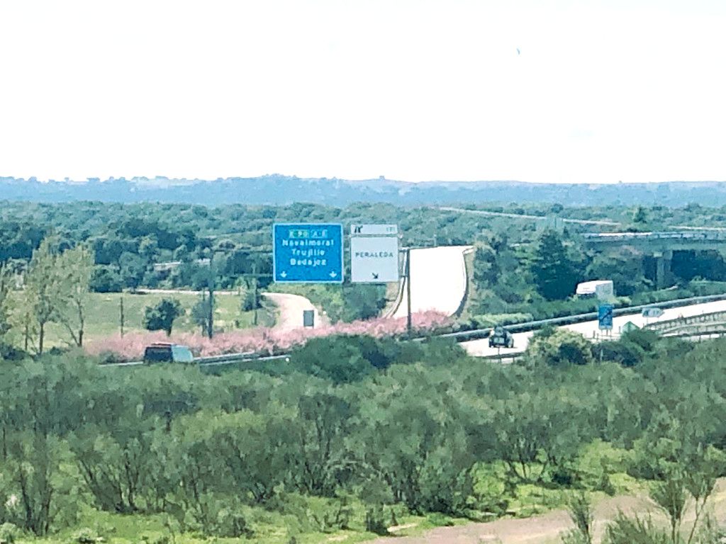 Exterior view of Industrial land for sale in Peraleda de la Mata