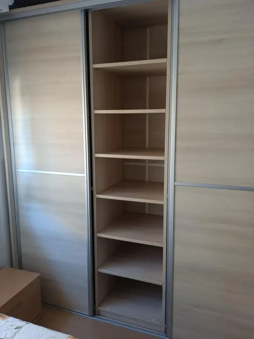 Dormitori de Pis en venda en Huelva amb Aire condicionat i Terrassa