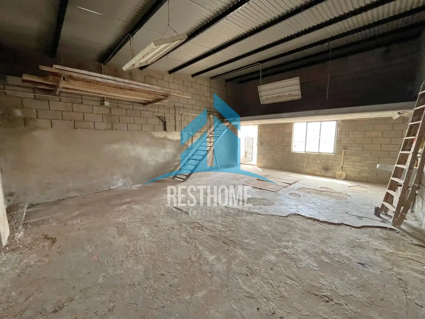 Casa adosada en venta en Alborea