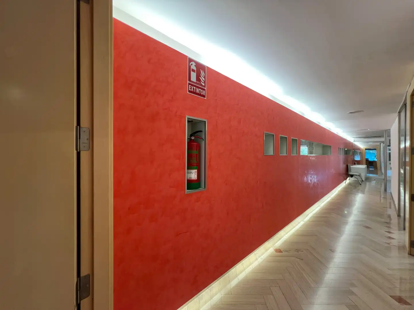 Office space to rent in Avinguda de Sant Jordi 29, imagen 3