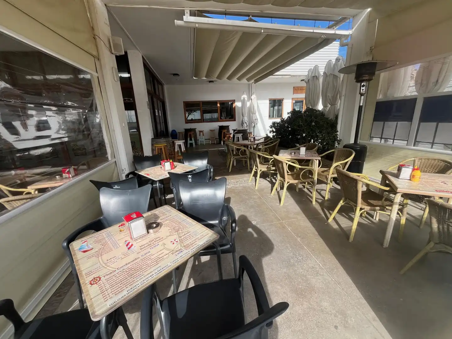 Business premises for transfer in Baixador, imagen 2