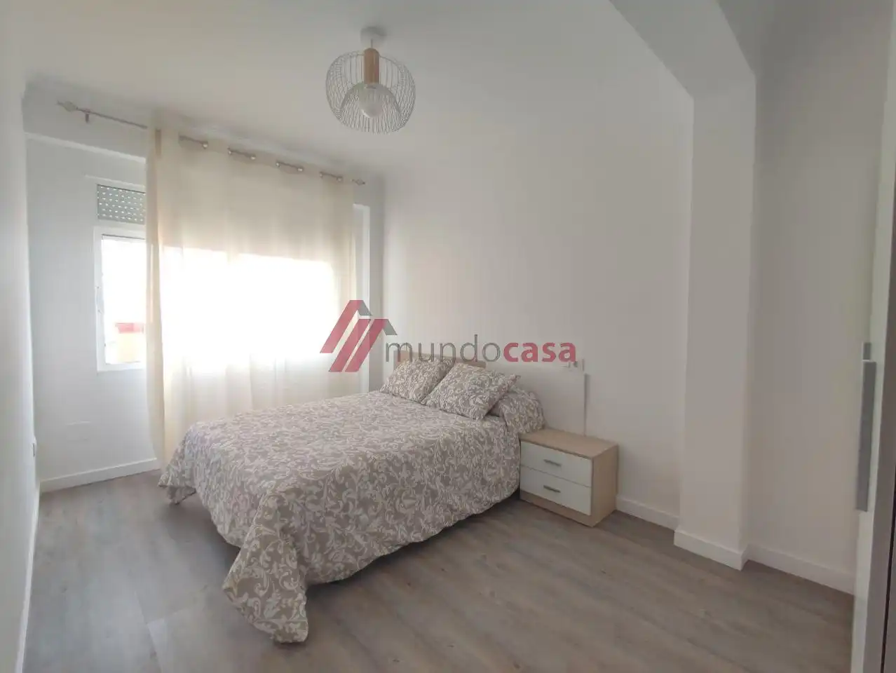 Flat for rent in Avda. de Vigo, Centro