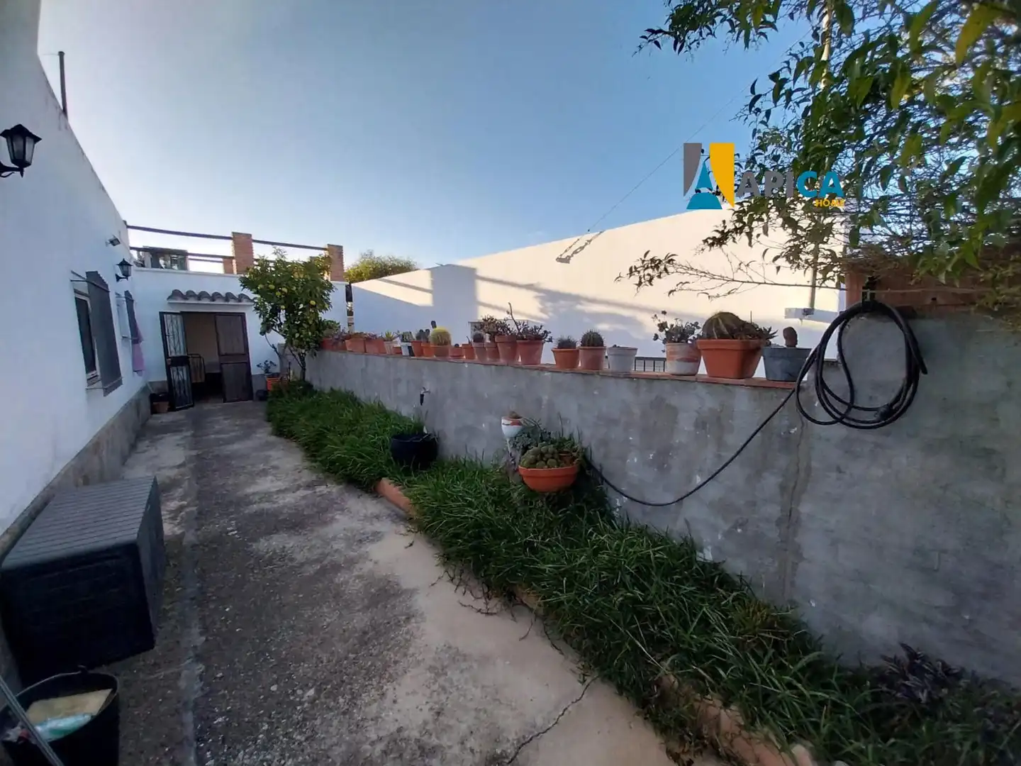 Vista exterior de Casa o xalet en venda en Vejer de la Frontera amb Aire condicionat, Calefacció i Terrassa