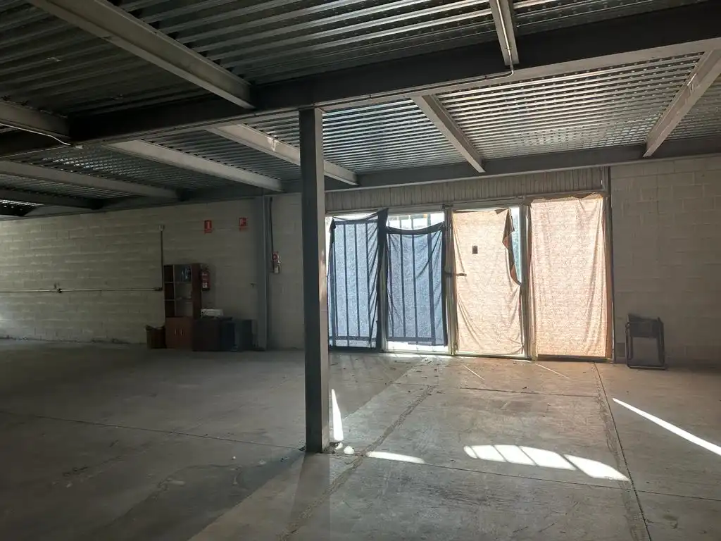 Industriegebäude zum Verkauf in Coles, imagen 16
