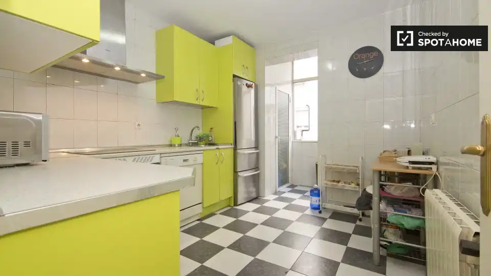 Room in Ventas