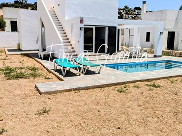 House with pool for sale in Son Bou - Sant Jaume