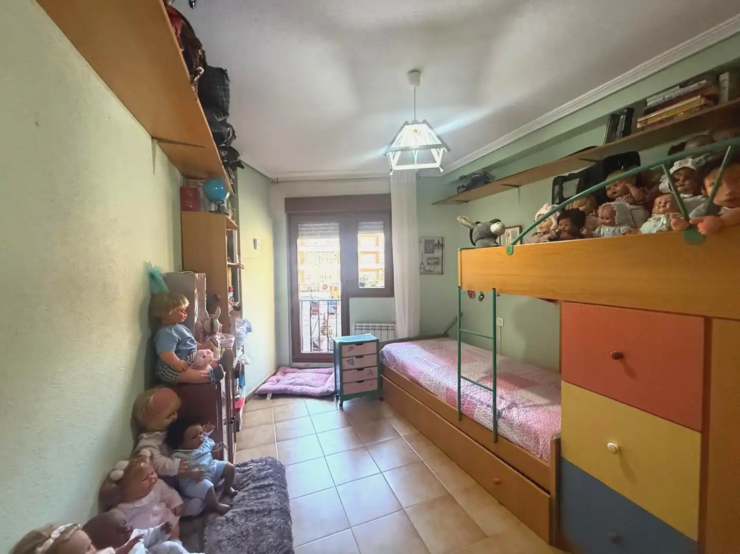 Habitación de Piso en venta en Castrillón con Calefacción, Terraza y Trastero